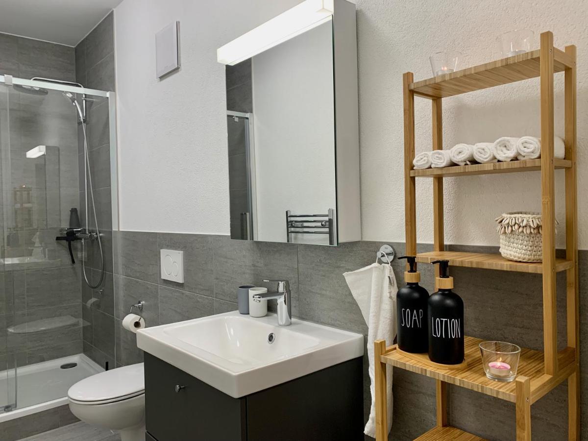 Eva O Wellnessoasis O Montainview O Pizzaoven O Appartement Ingenbohl Buitenkant foto