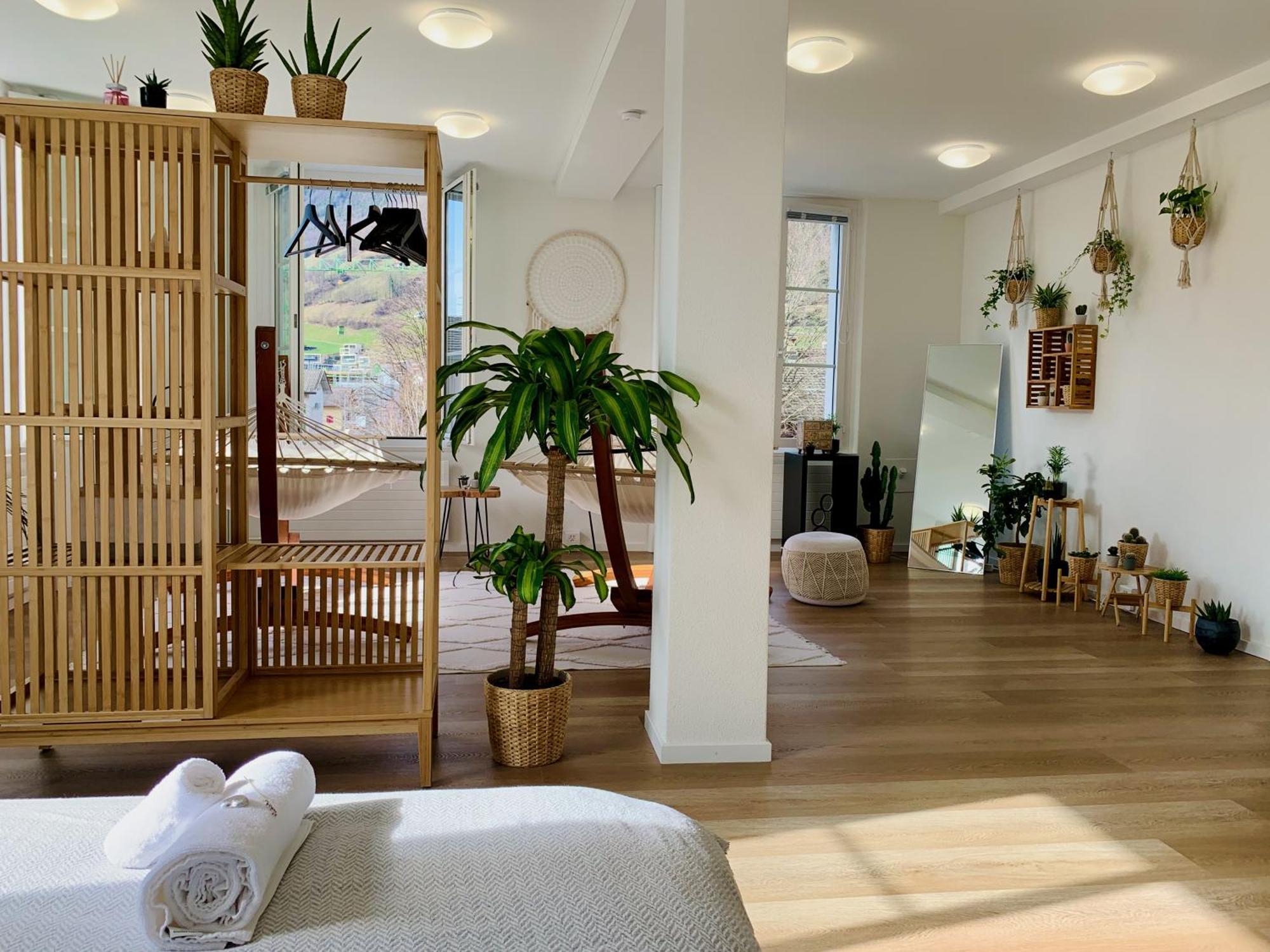 Eva O Wellnessoasis O Montainview O Pizzaoven O Appartement Ingenbohl Buitenkant foto
