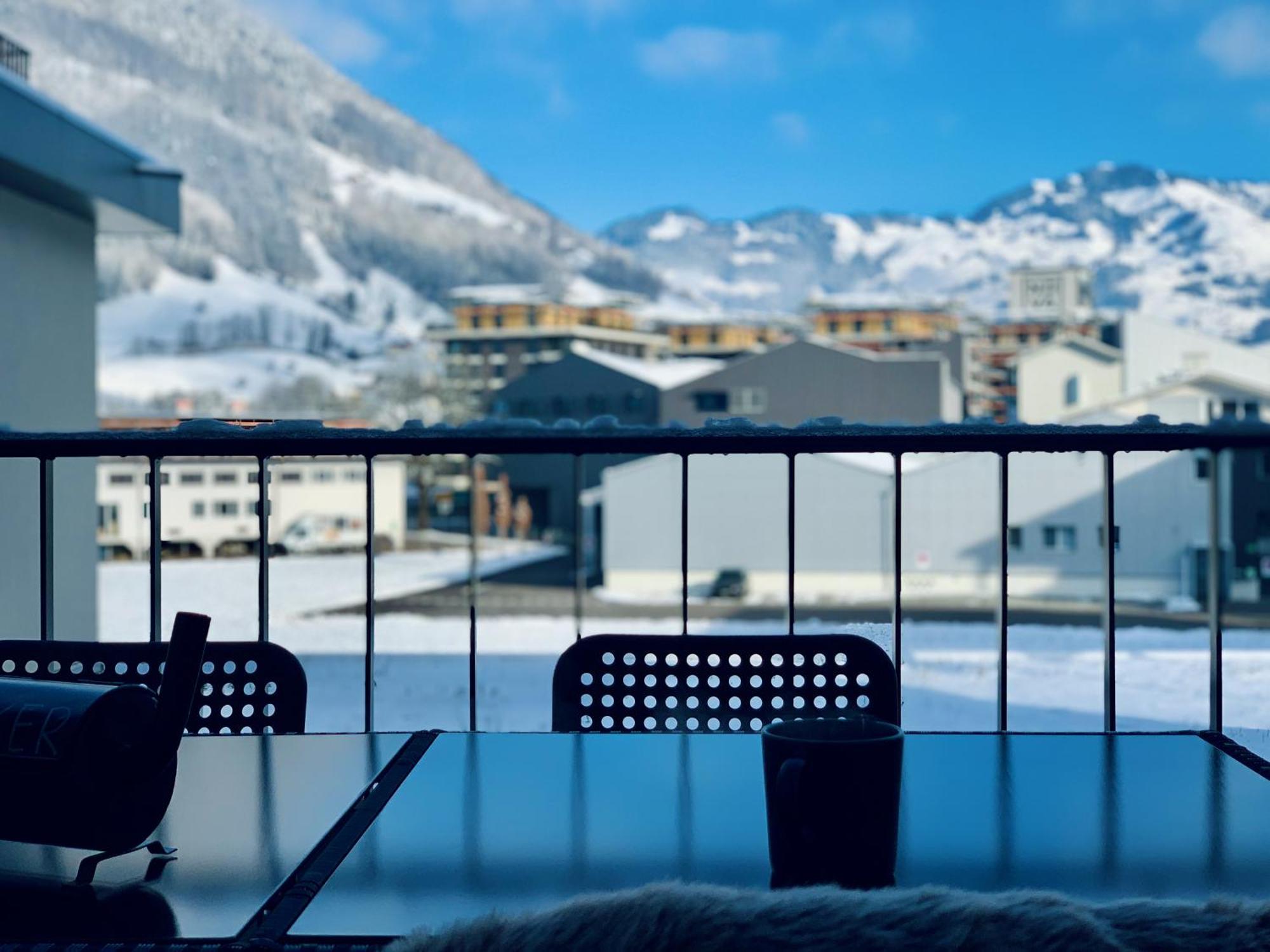 Eva O Wellnessoasis O Montainview O Pizzaoven O Appartement Ingenbohl Buitenkant foto